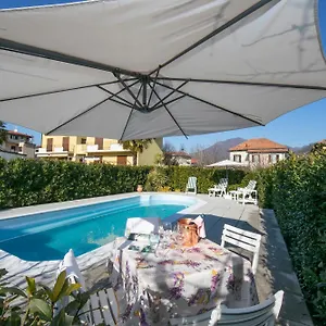 Casa Amabile With Salty Water Pool - Happy Apartment