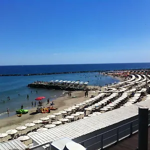https://residence-imperiale.hotelitalianriviera.com